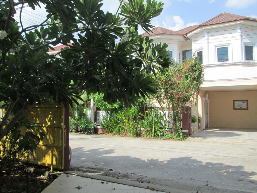 Kamalar Palace Phra Nakhon Si Ayutthaya Dış mekan fotoğraf
